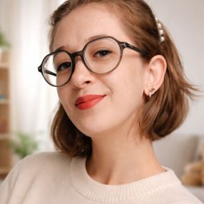 Rayanne, Babysitter em Guimarães