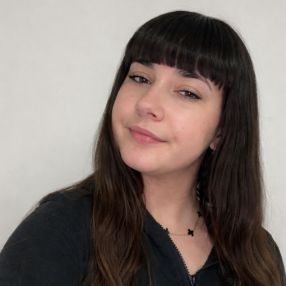 Ana, Babysitter em Ericeira