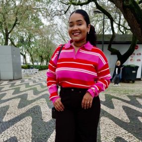 Andreza, Babysitter in Setúbal