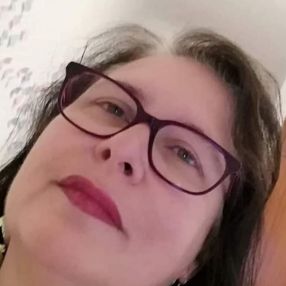 Paula, Babysitter em Alcabideche
