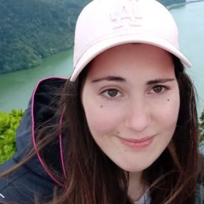 Joana, Babysitter em Leiria