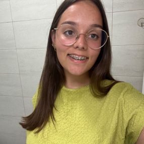 Joana, Babysitter em Castanheira do Ribatejo