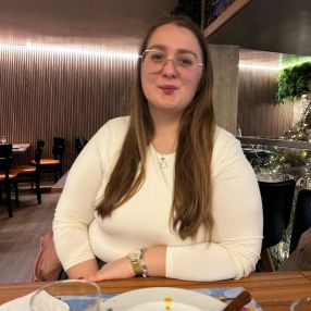 Inês, Babysitter in Aveiro