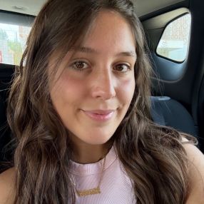 Leonor, Babysitter em Anadia