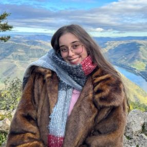 Margarida, Babysitter em Viseu