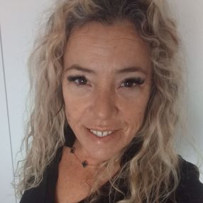 Eugenia, Babysitter em Moita