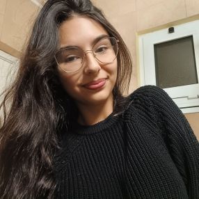 Inês, Babysitter in Setúbal