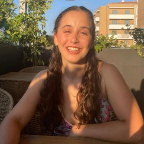Cláudia, Babysitter em Braga