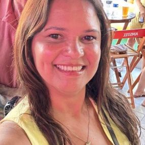 Juliana, Babysitter em Albufeira