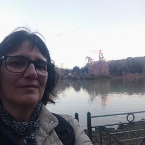 Luisa, Babysitter em Porto Salvo
