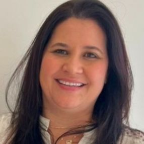 Camila Lajarin, Babysitter em Figueira da Foz