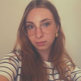 Inês, Babysitter em Sintra