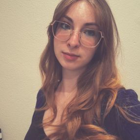 Inês, Babysitter em Sintra