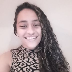Mariah, Babysitter em Guimarães