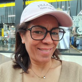 Flávia, Babysitter em Santarém