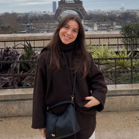 Mónica, Babysitter in Lisboa