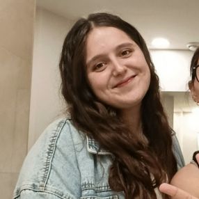 Francisca, Babysitter em Leça do Balio