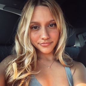 Marta, Babysitter em Setúbal