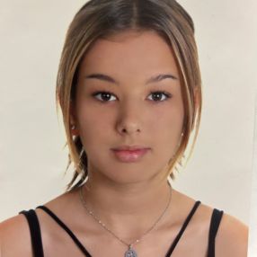 Elvira, Babysitter em Marco de Canaveses