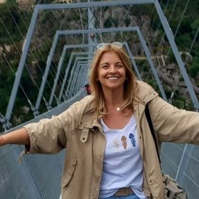 Isabel, Babysitter em Alhandra