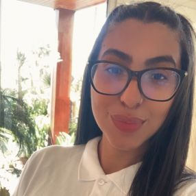 Luiza, Babysitter em Albufeira