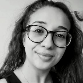 Selma, Babysitter em Porto