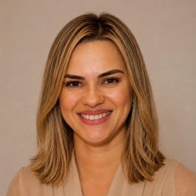 Gyovanna, Babysitter in Lisboa