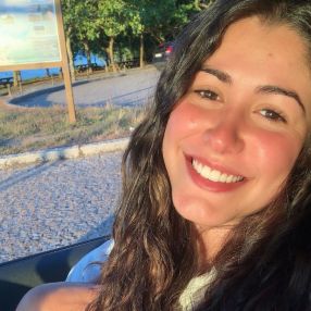 Iris, Babysitter em Anadia