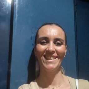 Vera, Babysitter in Paredes