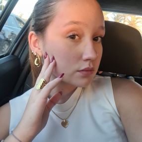 Beatriz, Babysitter em Algueirão-Mem Martins
