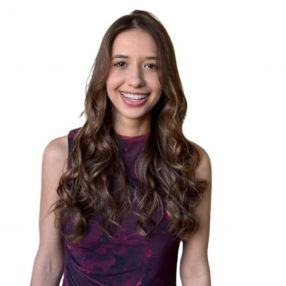 Sofia, Babysitter em Torres Vedras