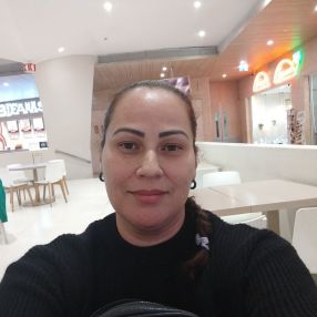Cléucia, Babysitter em Quarteira