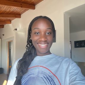 Adalgisa, Babysitter em Lisboa