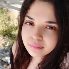 Angélica, Babysitter em Porto