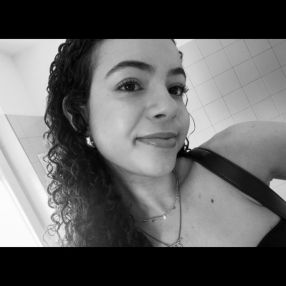 Bruna, Babysitter em Braga