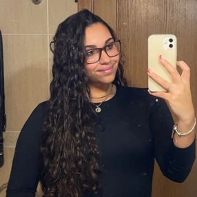 Maria, Babysitter em Lagos