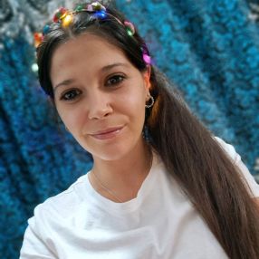 Adriana, Babysitter em Lagos
