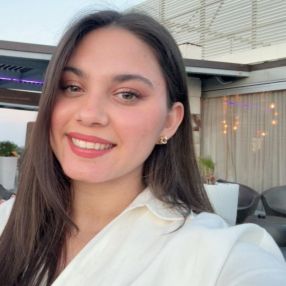 Mariana, Babysitter em Tavira