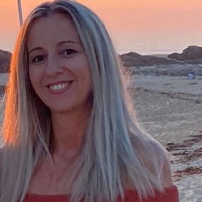 Tânia, Babysitter em Valongo