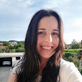Jéssica, Babysitter em Braga