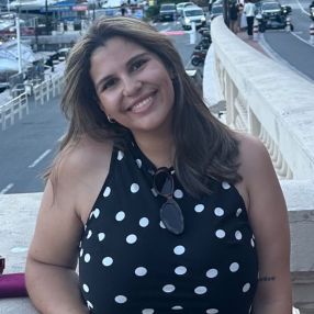 Inês, Babysitter em Queluz