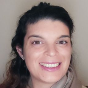 Carina, Babysitter em Santa Maria da Feira