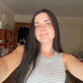 Mariana, Babysitter em Sintra