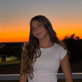 Leonor, Babysitter em Vialonga