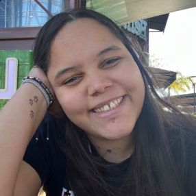 Nina, Babysitter em São Mamede de Infesta
