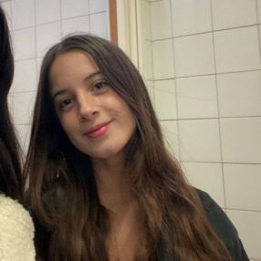 Beatriz, Babysitter em Albufeira