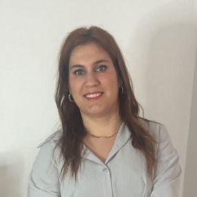 Joana, Babysitter em Marco de Canaveses