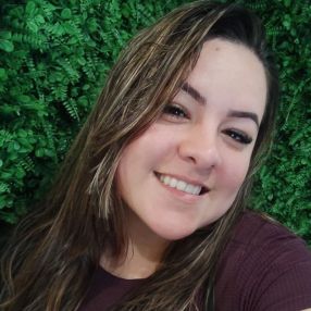 Laryssa, Babysitter em Póvoa de Varzim