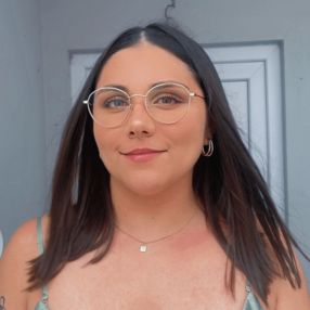 Iris, Babysitter em Fiães