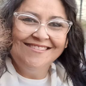 Lucimar, Babysitter em Pontinha
